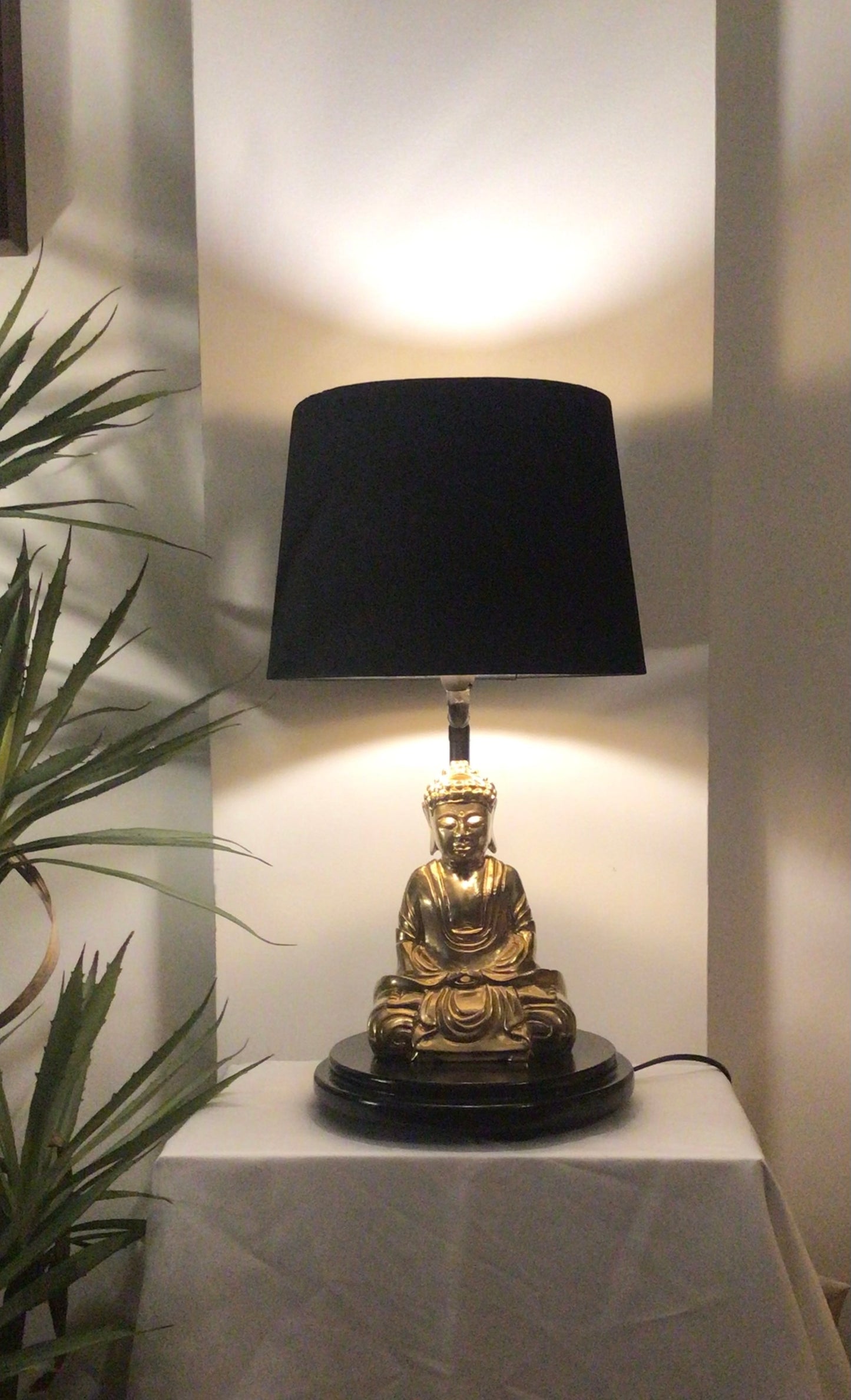 AMITABHA - Meditation Buddha Wooden Table Lamp