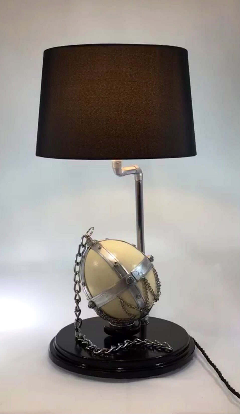 Ostrich Egg Accent Table Lamp