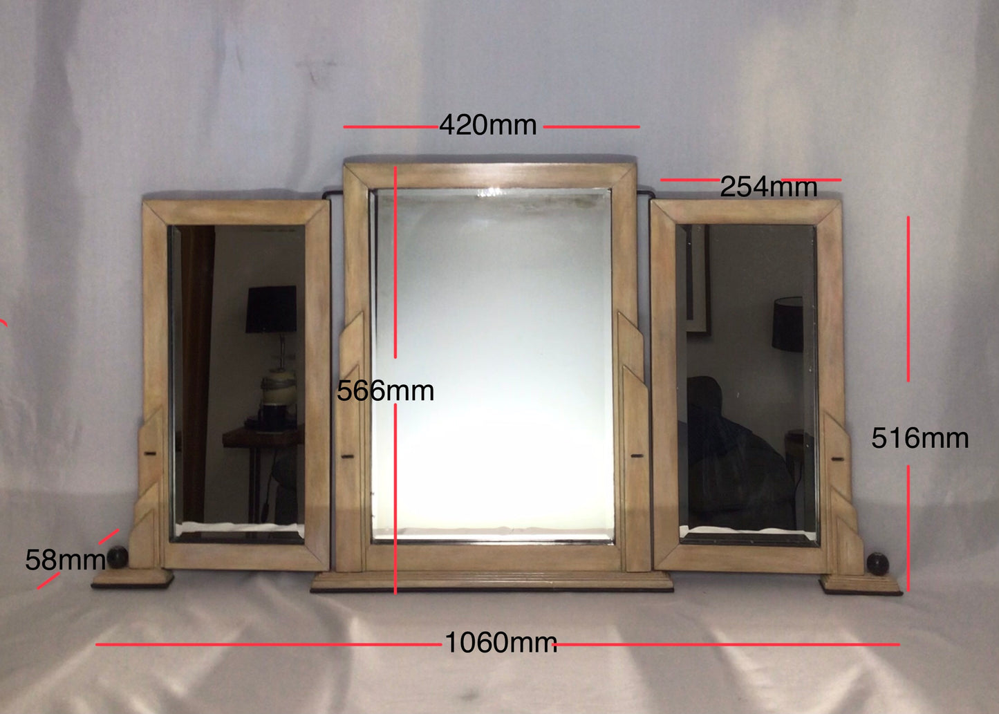 Tri Fold Mirror