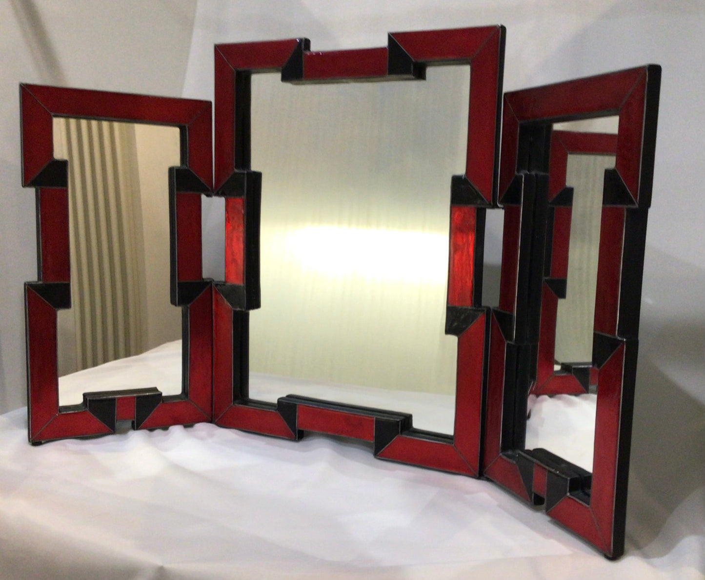 Tri Fold Mirror