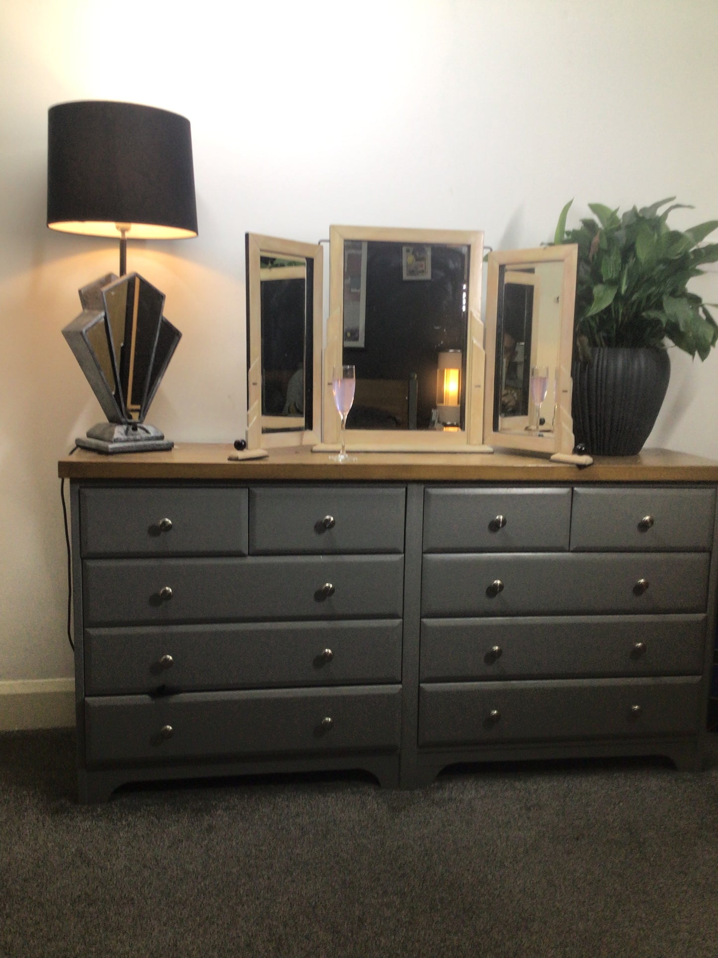 Tri Fold Mirror