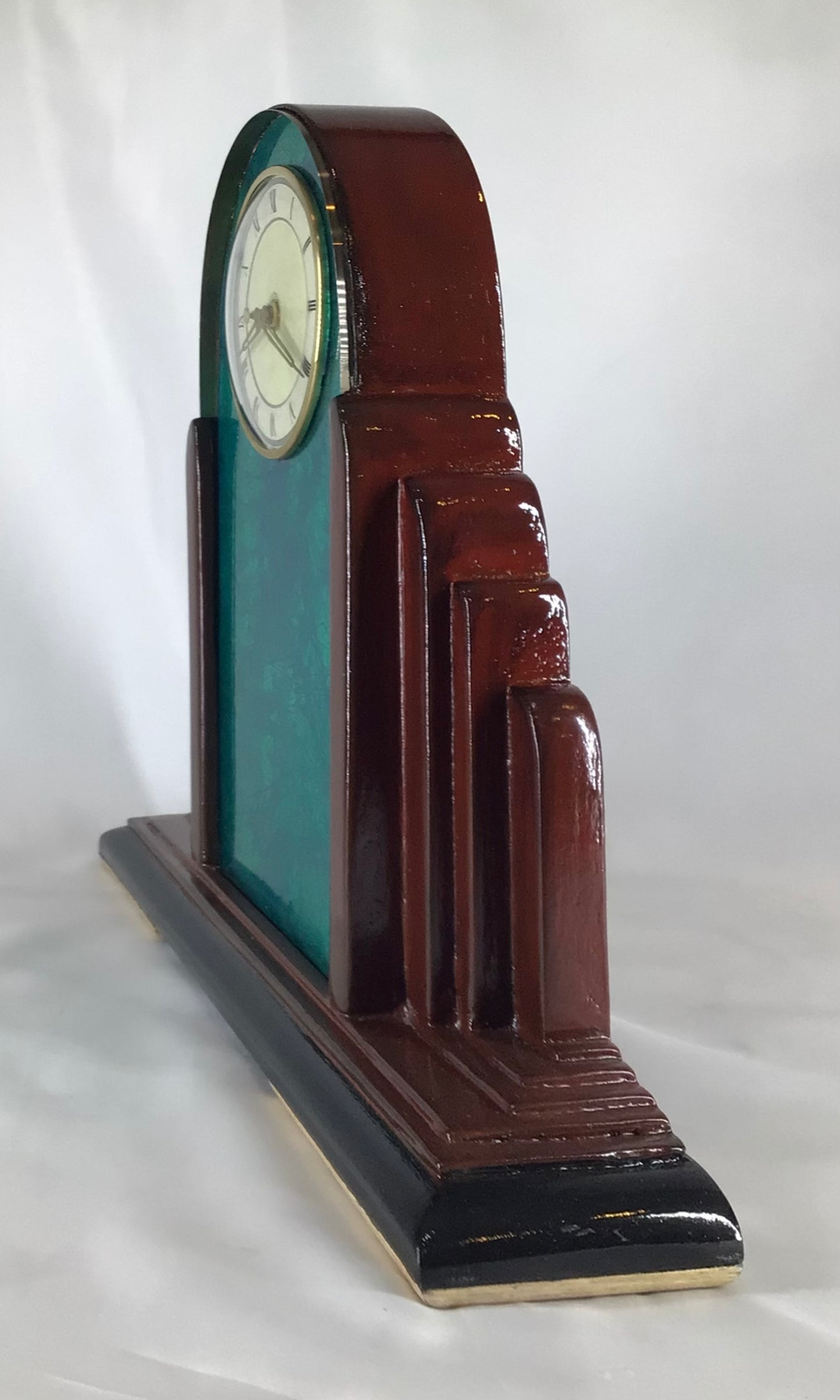 Large Art a Deco mantle clock